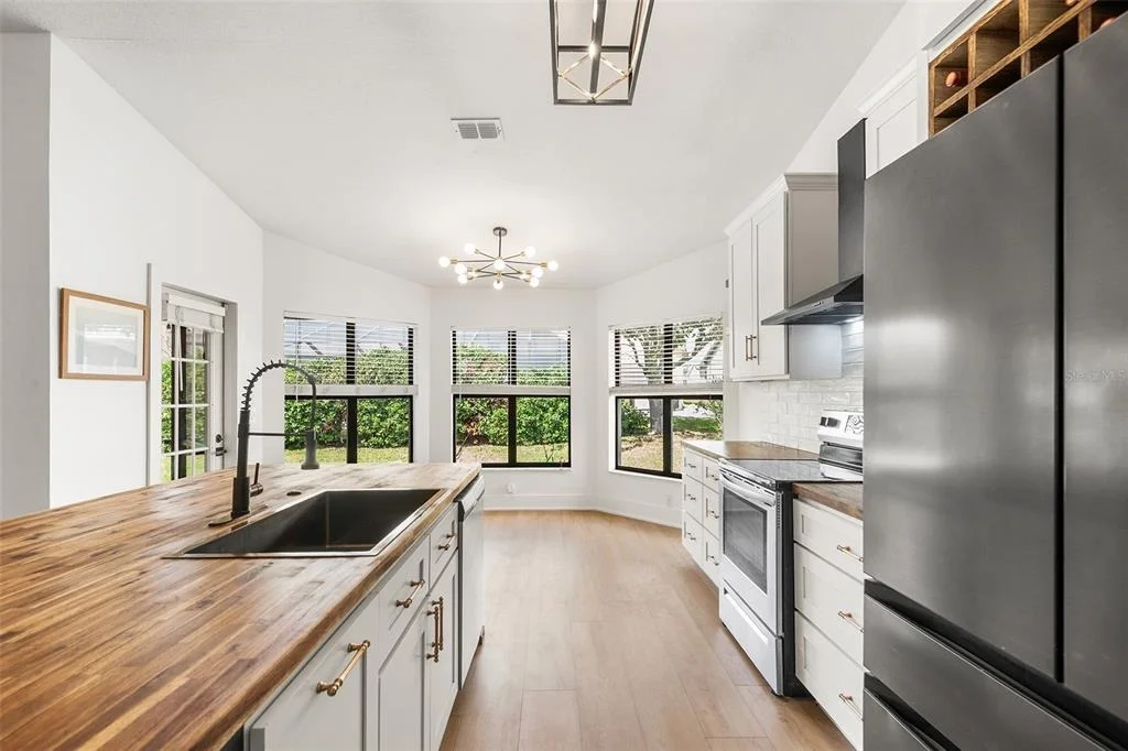 Photo of 8353 PAVILION DRIVE