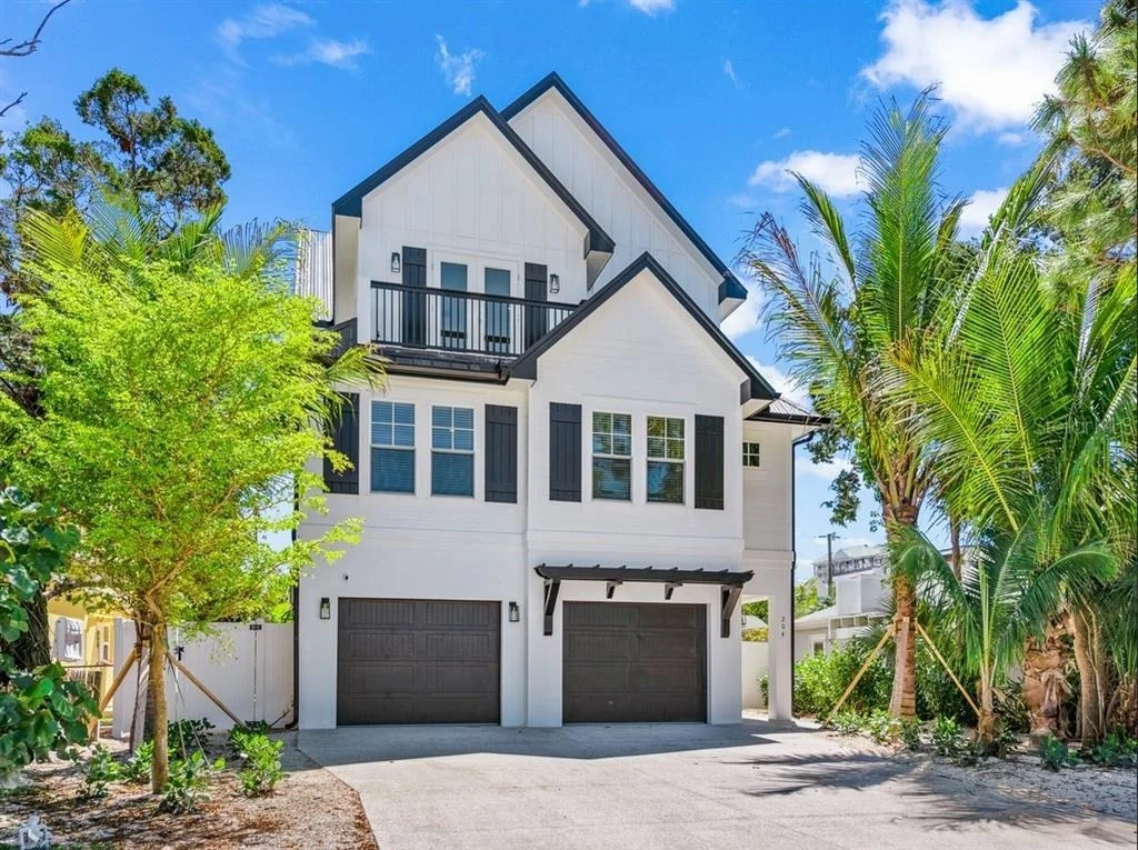 Photo of 204 COOLIDGE DRIVE