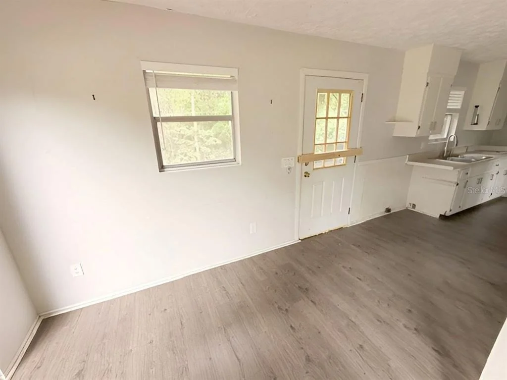Photo of 109 HANPARD LANE
