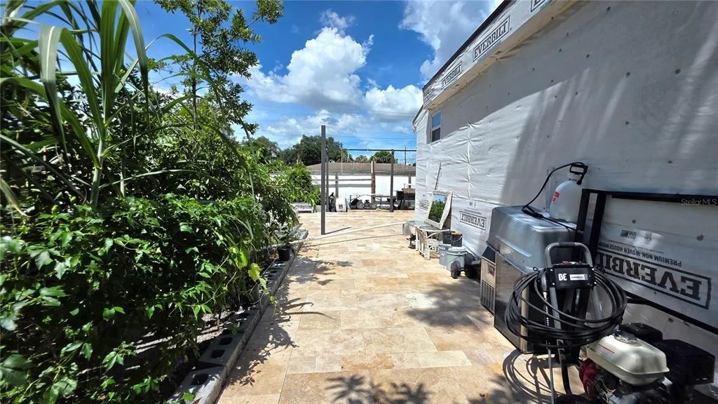 Photo of 1702 26TH STREET W
