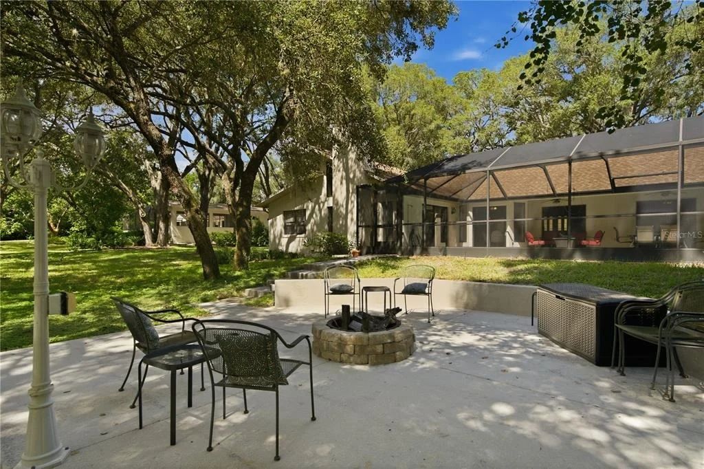 Photo of 390 W BRITAIN STREET