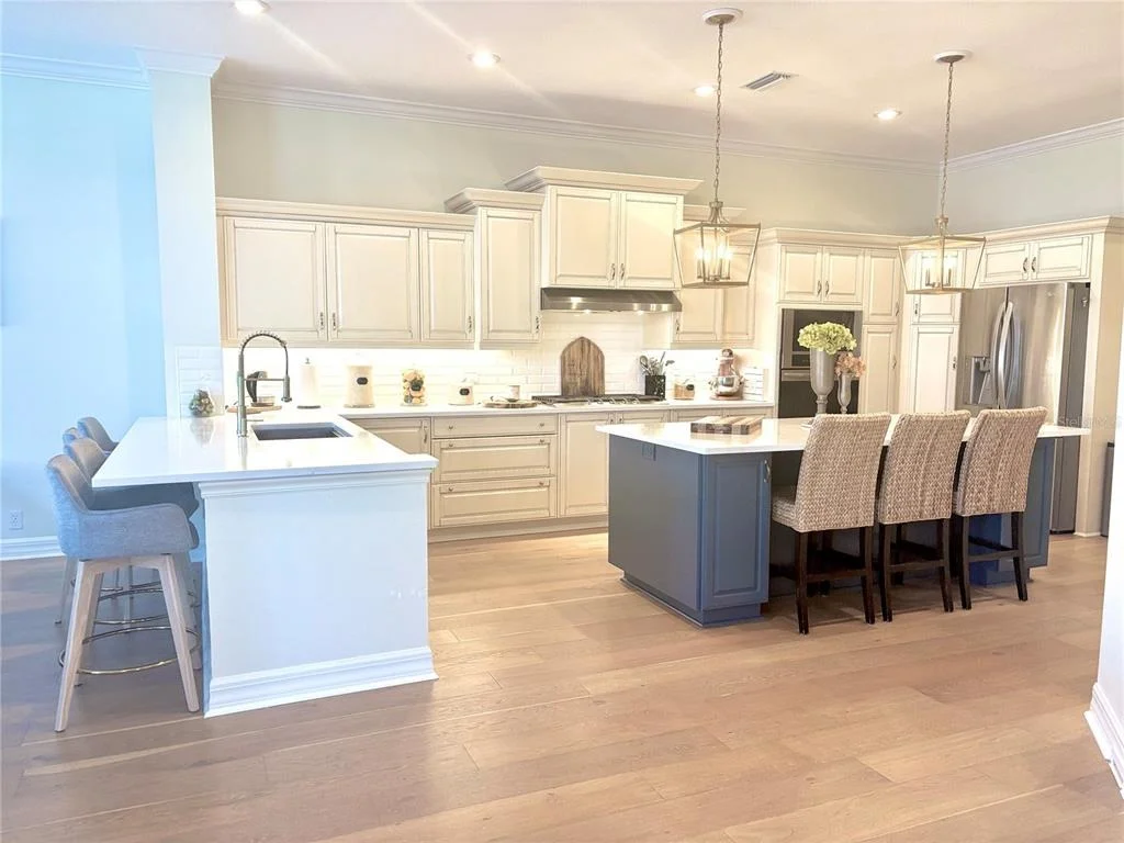 Photo of 615 ISLEBAY DRIVE