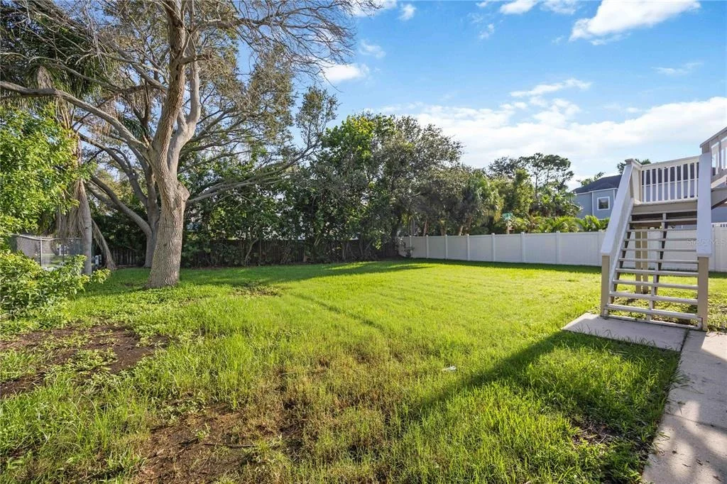Photo of 13951 HARBOR VIEW DRIVE