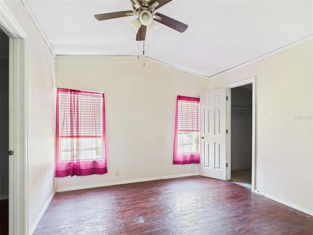 Photo of 13014 LINCOLN ROAD