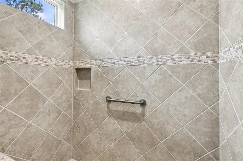 Photo of 555 DOWLING CIRCLE