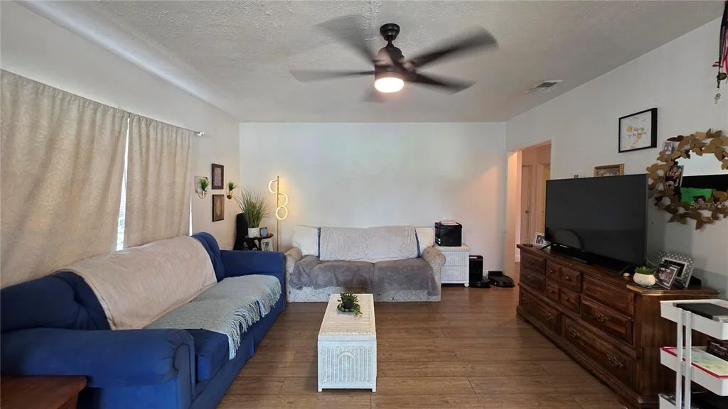 Photo of 1702 26TH STREET W