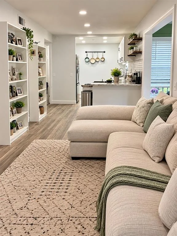 Photo of 3594 RAINTREE CIRCLE