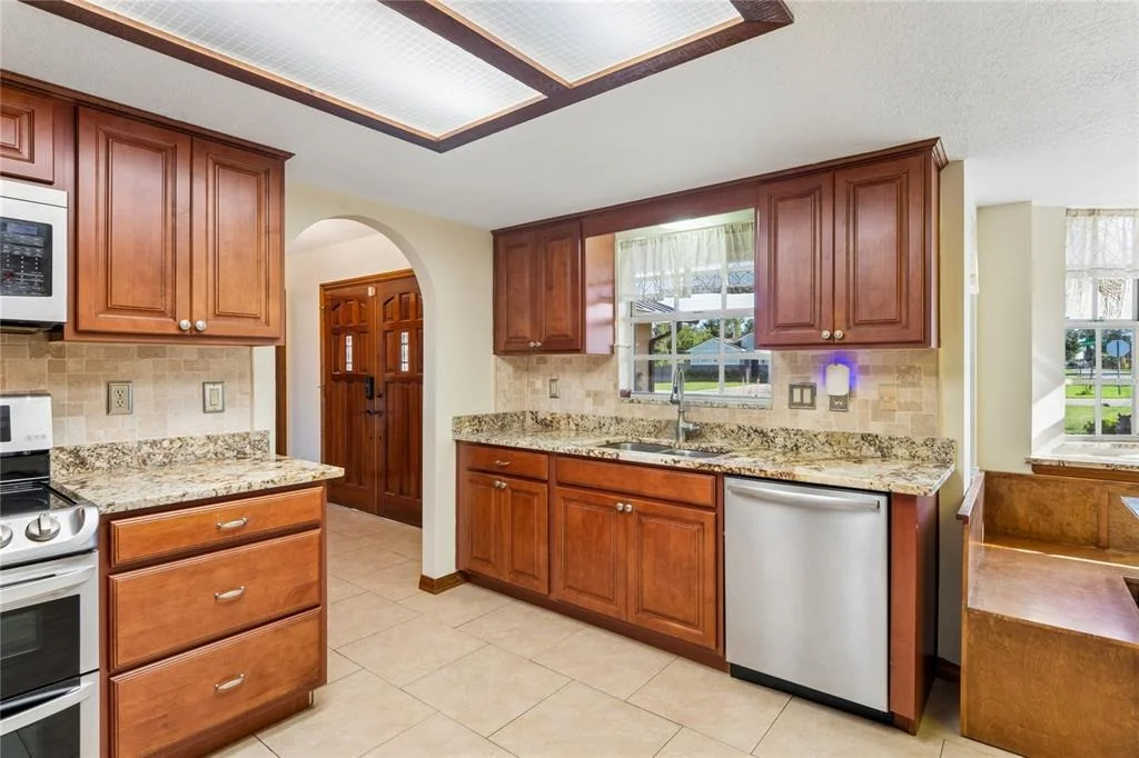 Photo of 5230 MOSQUERO ROAD
