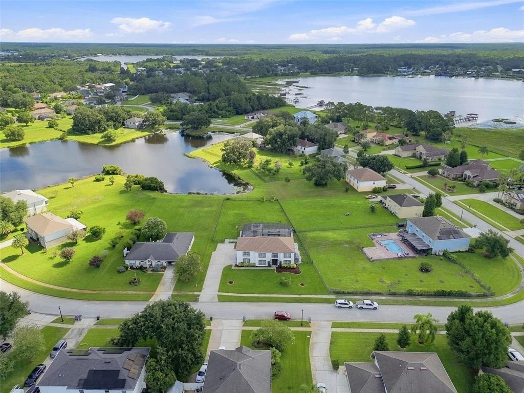 Photo of 6113 WATERFIELD WAY