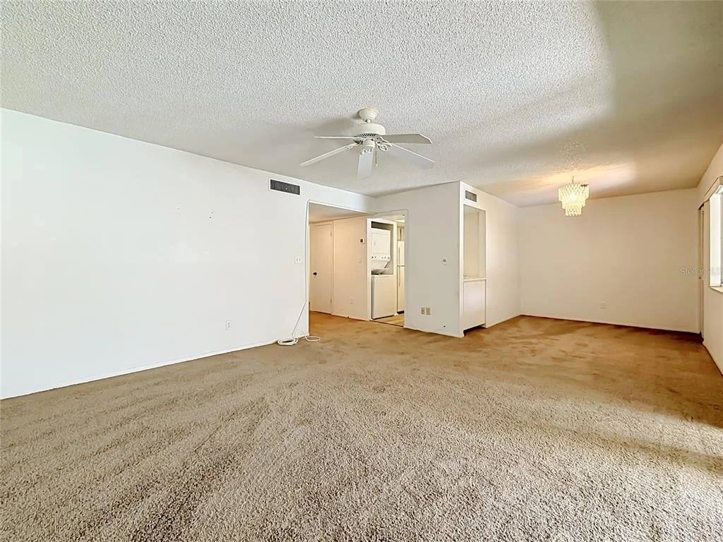 Photo of Unit B at 533 MIDWAY DRIVE