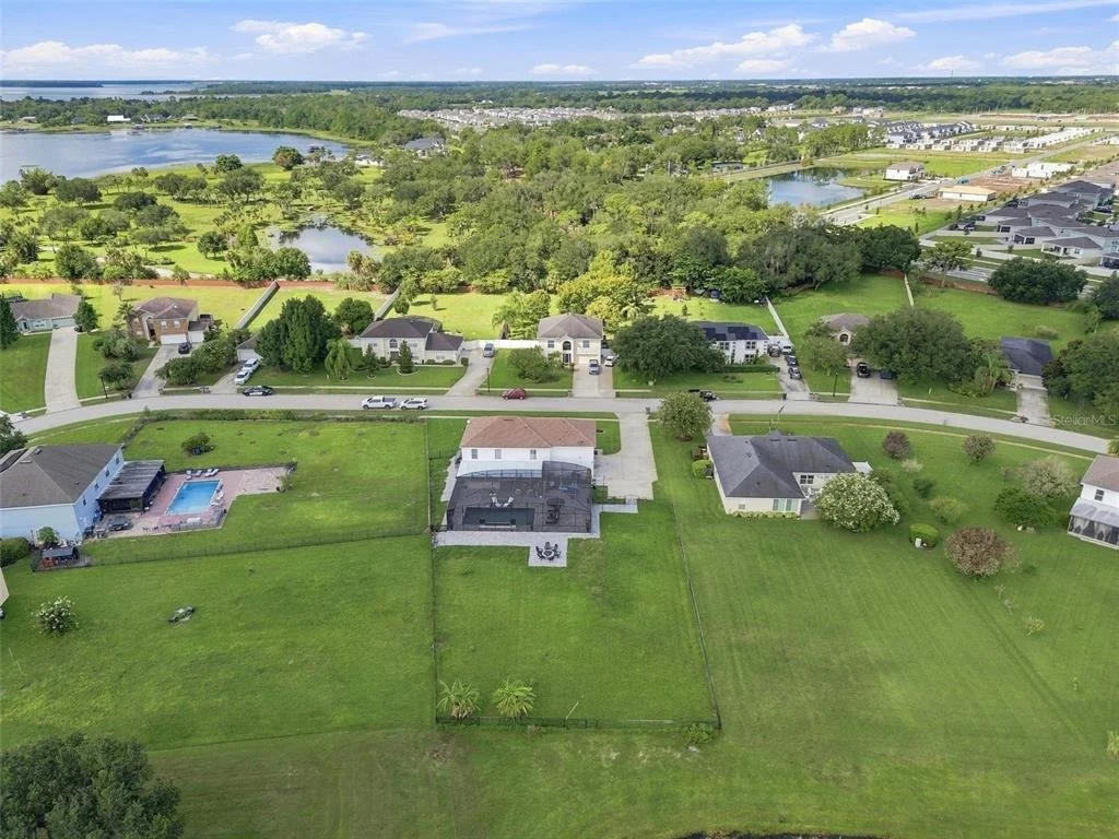Photo of 6113 WATERFIELD WAY