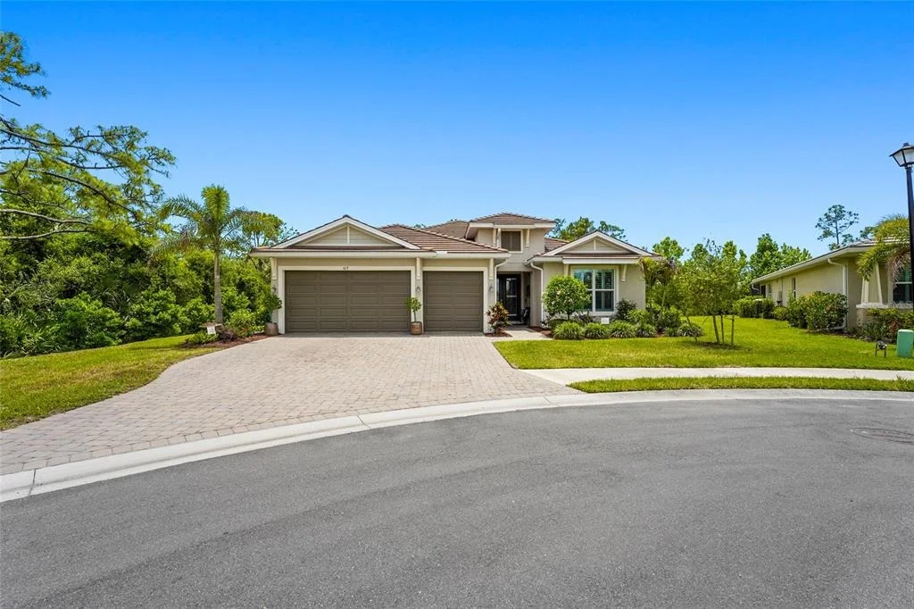Photo of 617 MISTIFLOWER CIRCLE