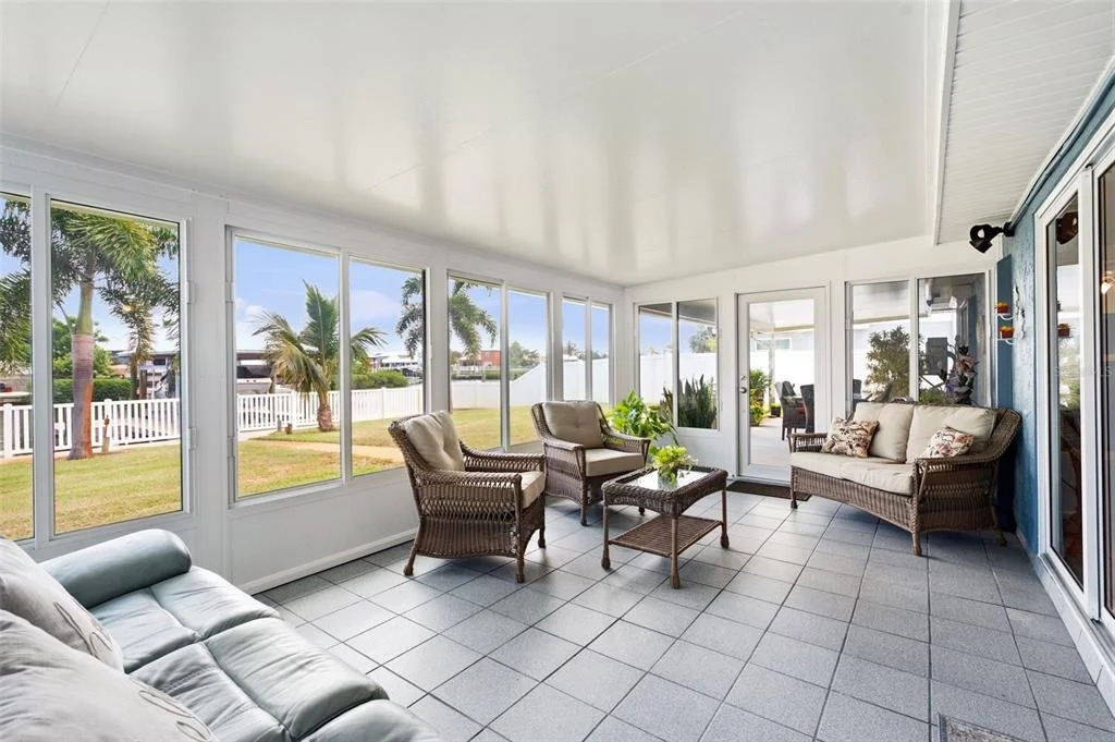 Photo of 485 FLAMINGO DRIVE
