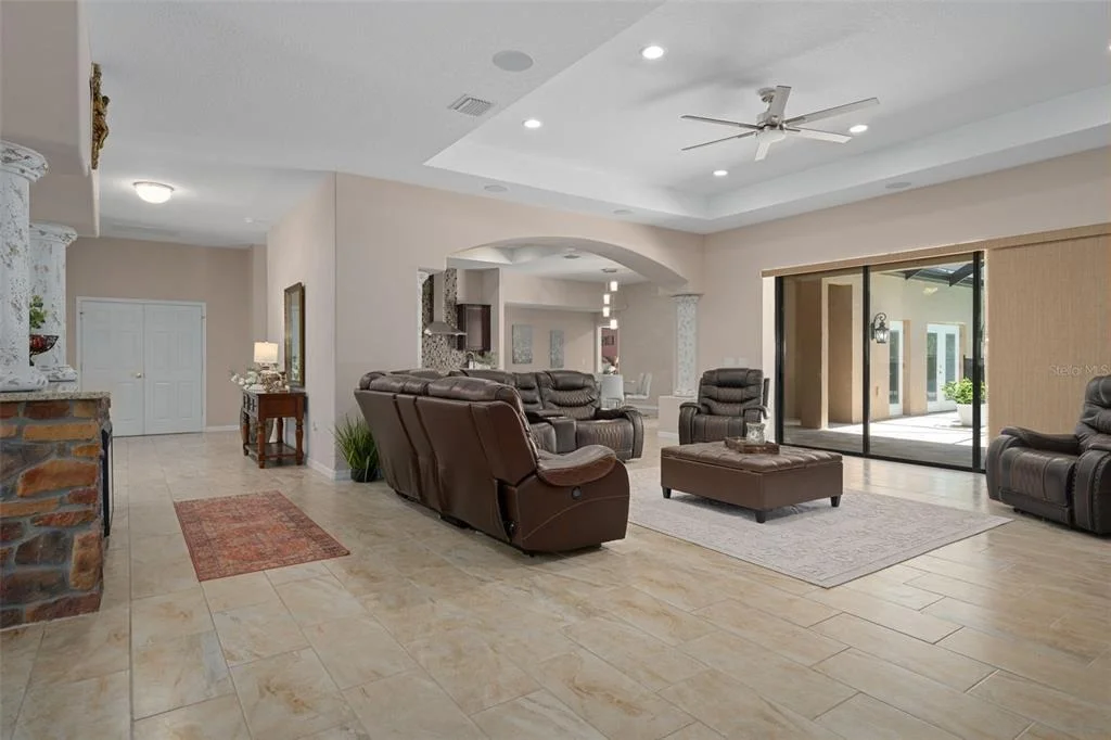 Photo of 222 SUNCOAST BOULEVARD