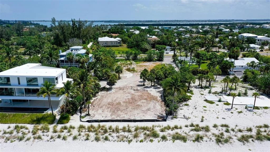 Photo of 6601 GULFSIDE ROAD