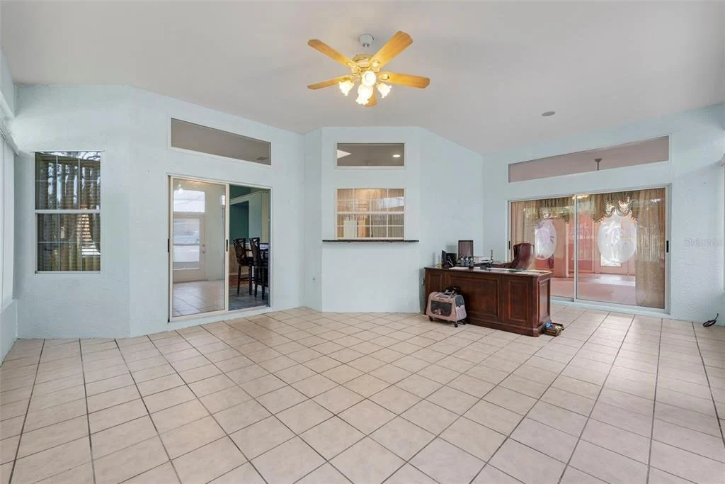 Photo of 52 BUTTONWORTH DRIVE