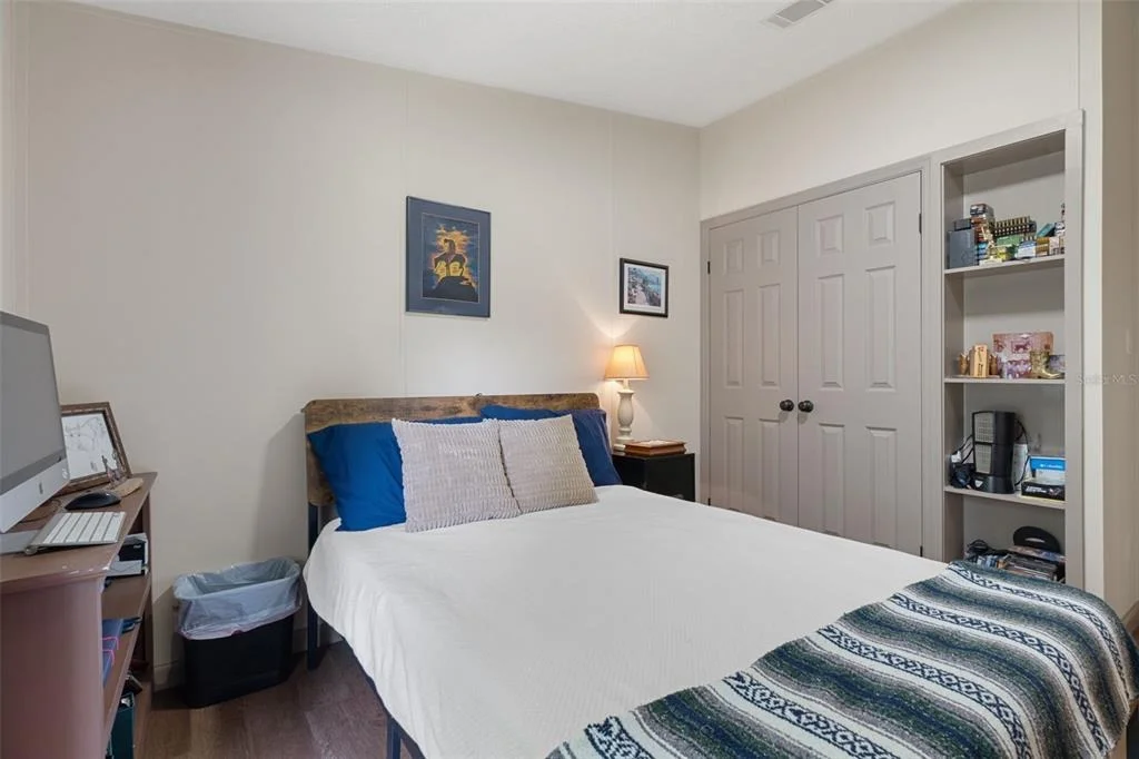 Photo of 26255 LAMBETH ROAD