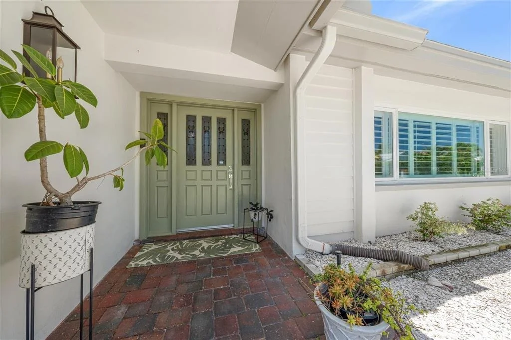 Photo of 821 JACARANDA DRIVE
