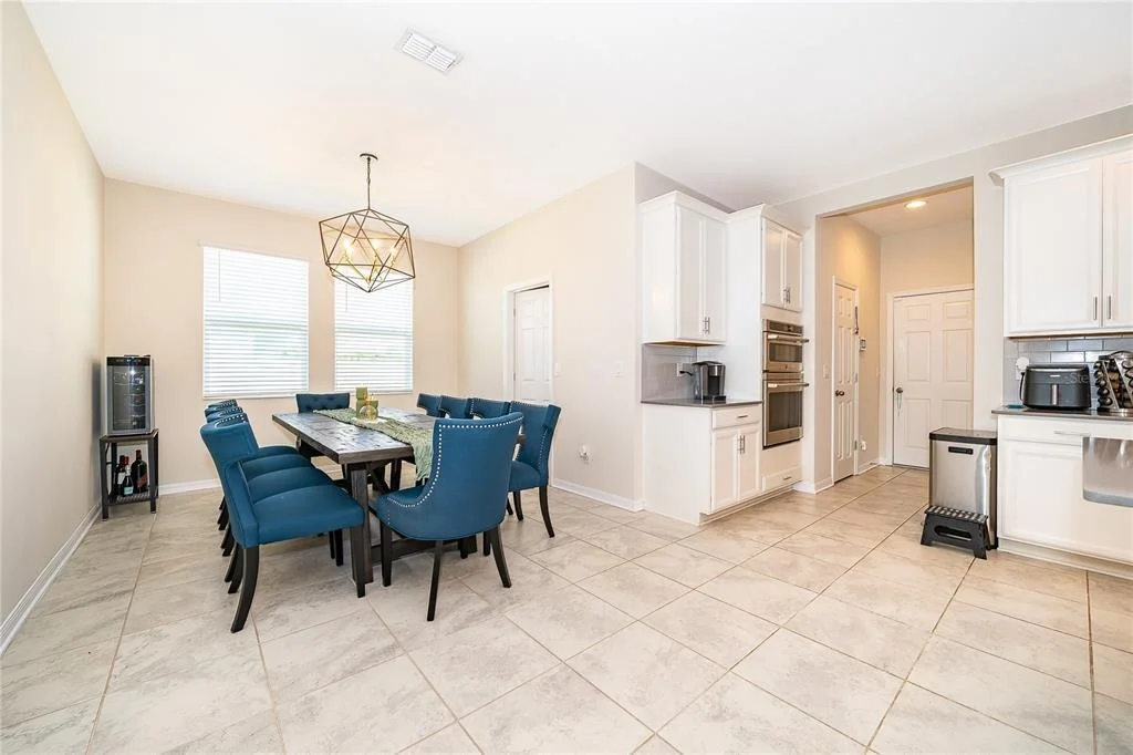 Photo of 1787 CHATSWORTH CIRCLE