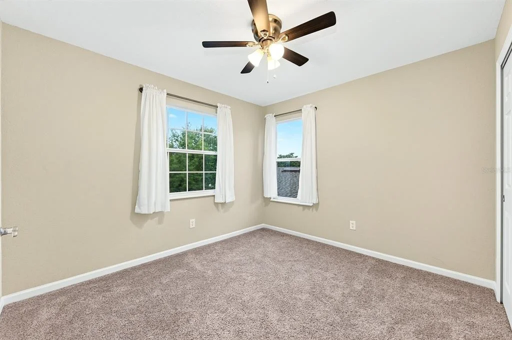 Photo of 1135 TOLUKE POINT