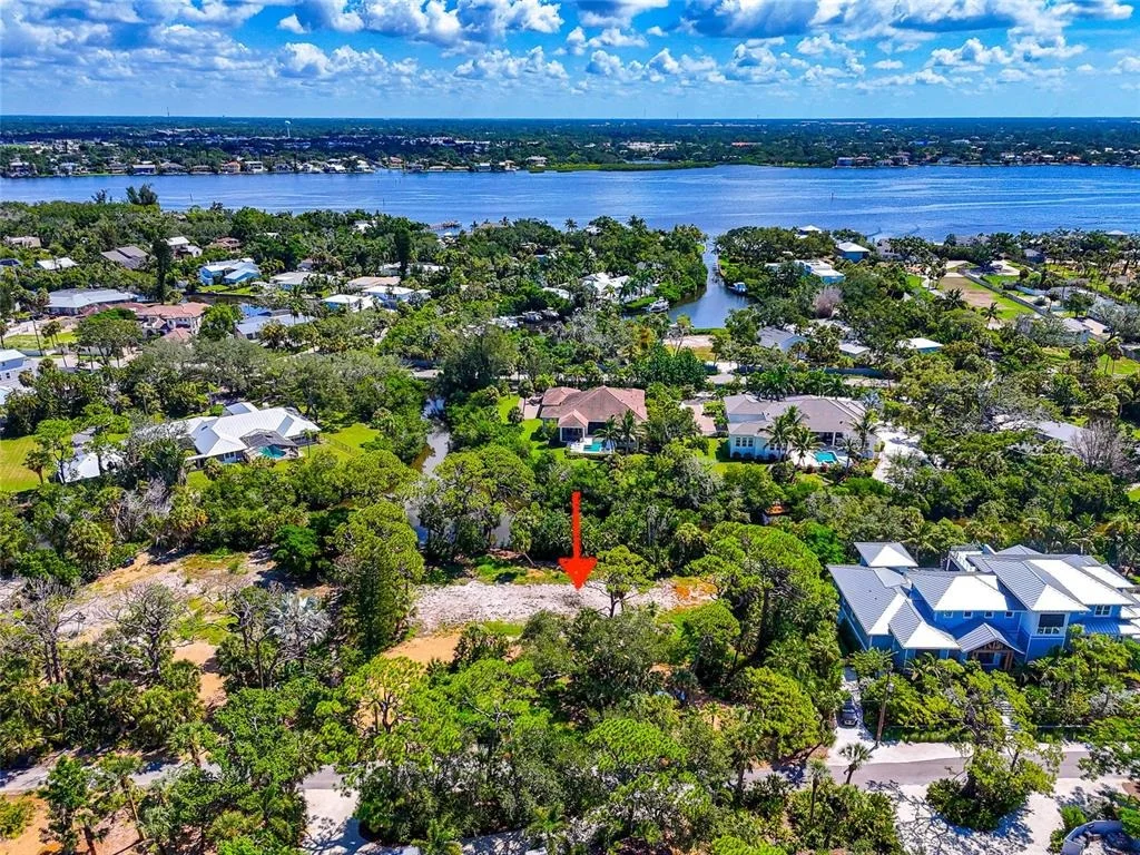 Photo of 7233 PINE NEEDLE ROAD