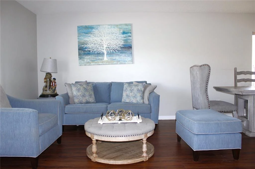 Photo of 10228 HUNTERS HAVEN BOULEVARD