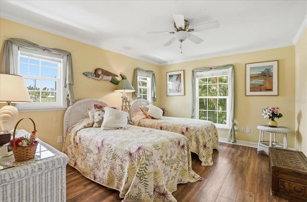 Photo of 2811 GULF DRIVE