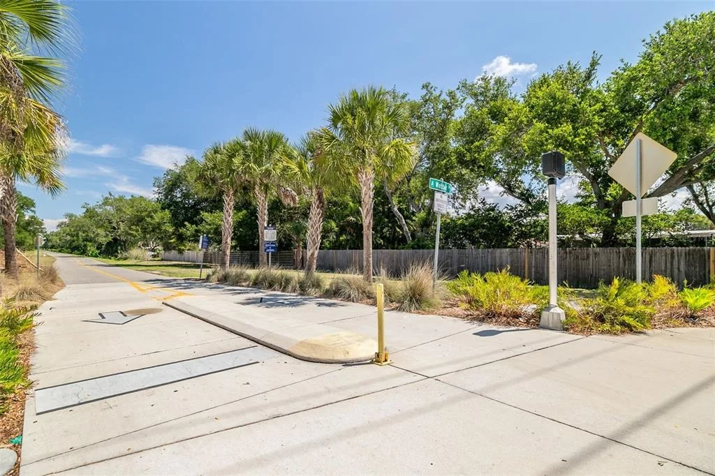 Photo of 2749 GREENDALE DRIVE