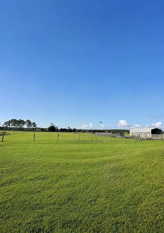 Photo of 9120 COUNTY ROAD 304