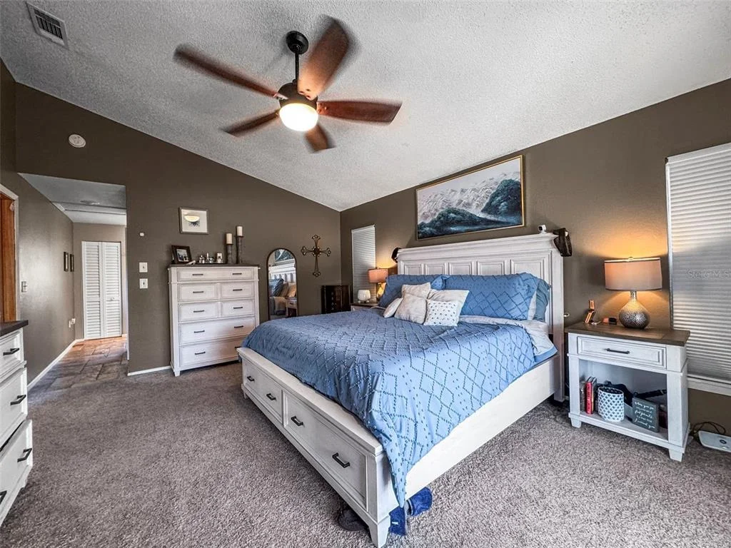 Photo of 4966 ROBIN TRAIL