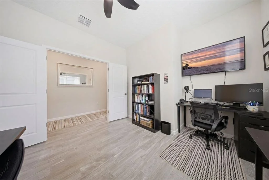 Photo of 13640 SPLASHING ISLA DRIVE