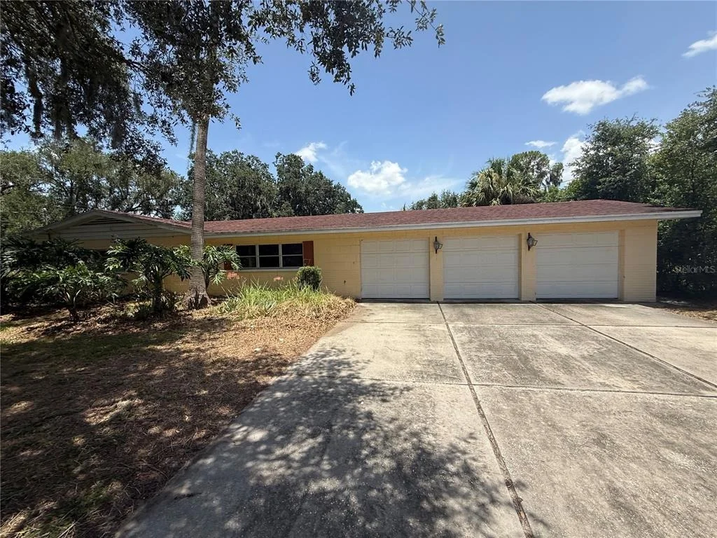 Photo of 1015 E MANN ROAD