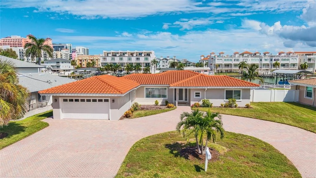 Photo of 136 BAYSIDE DRIVE