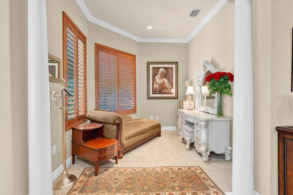 Photo of 2861 ROEHAMPTON CLOSE