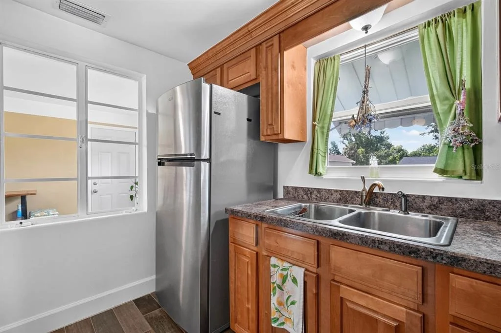 Photo of 277 DEBARY DRIVE