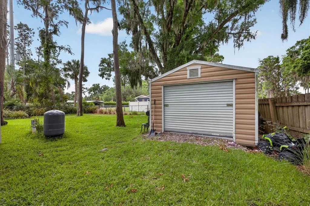 Photo of 1208 SUNSET LANE