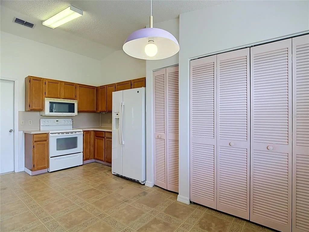 Photo of 6121 KITTIWAKE DRIVE