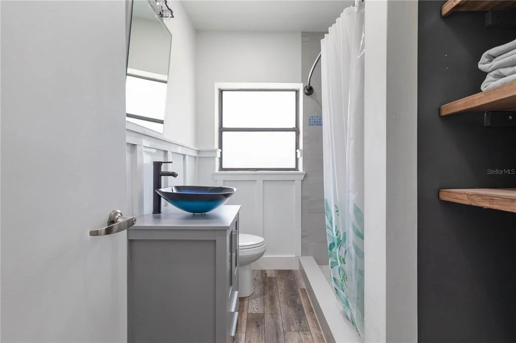 Photo of 504 RIVERSIDE DRIVE