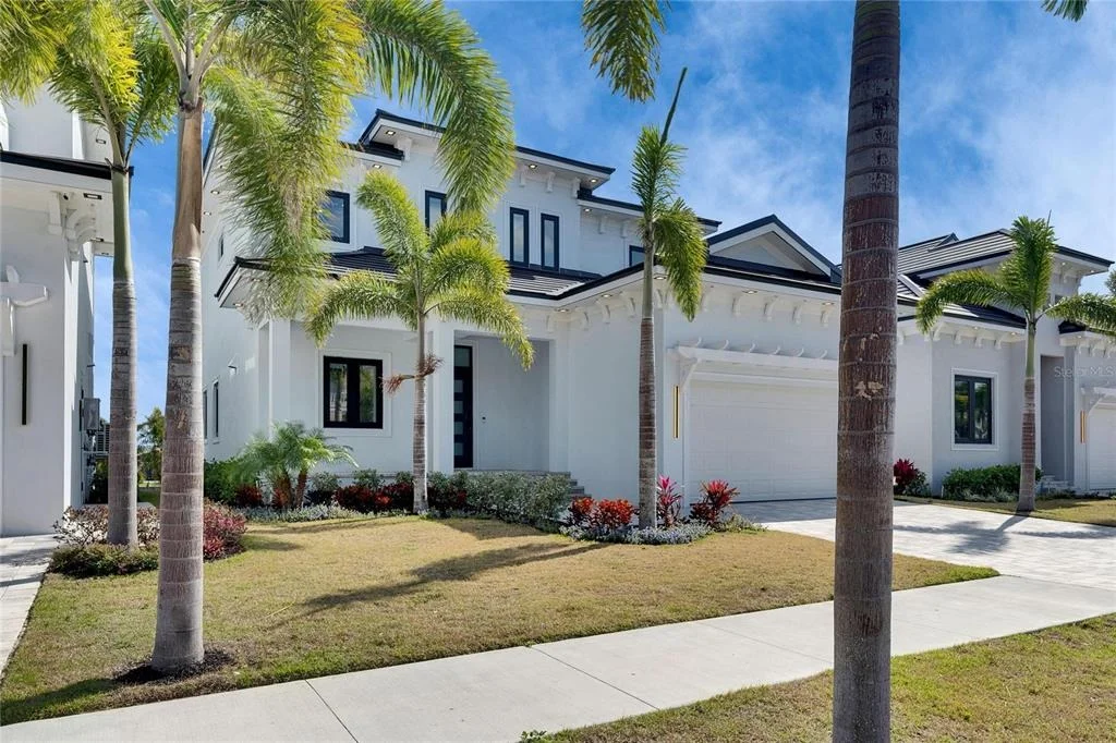 Photo of 6538 SIMONE SHORES CIRCLE