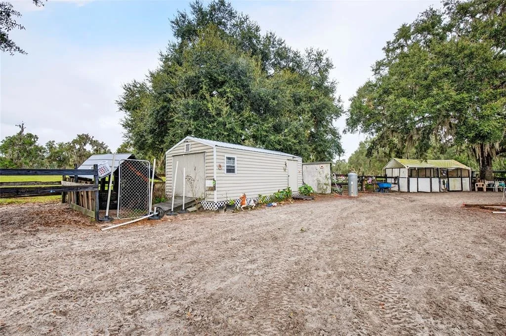 Photo of 650 NE 170TH AVENUE