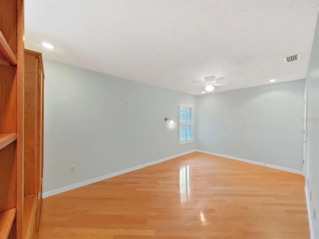 Photo of 611 TOMOKA DRIVE