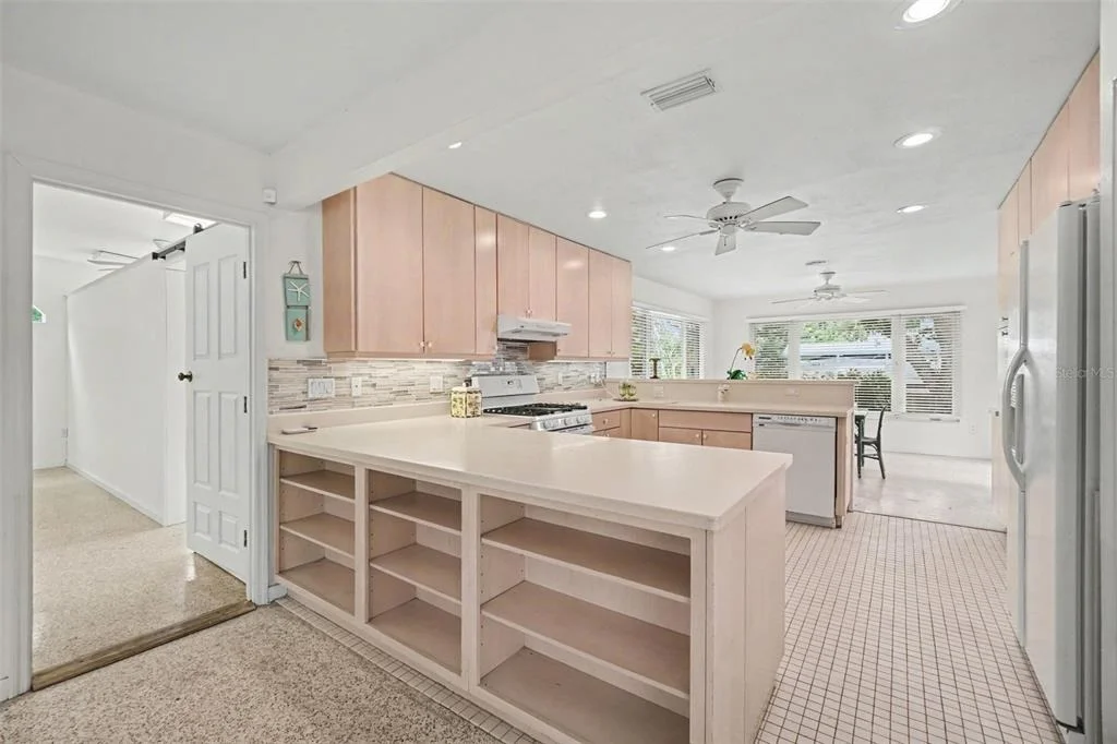 Photo of 528 RALPH STREET