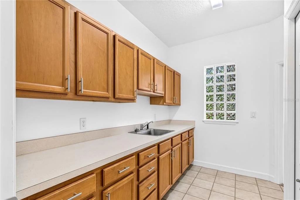Photo of 19337 SPRING OAK DRIVE