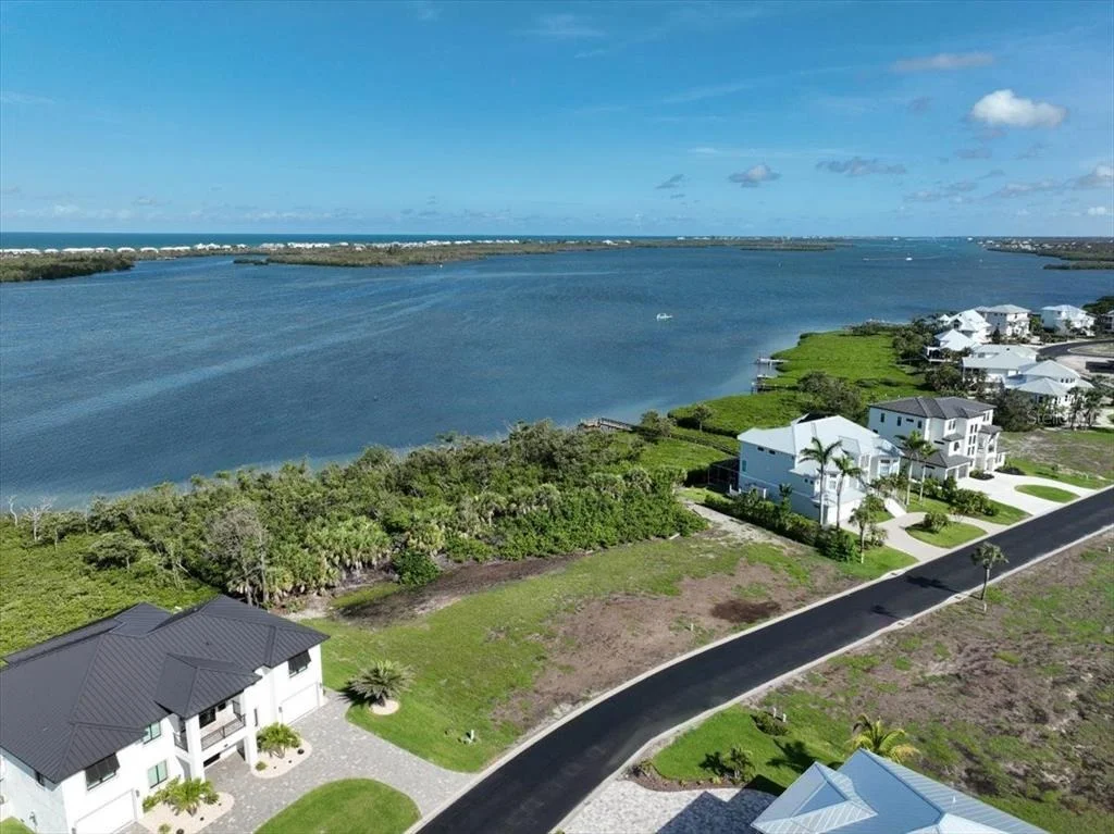 Photo of 10011 EAGLE PRESERVE DRIVE