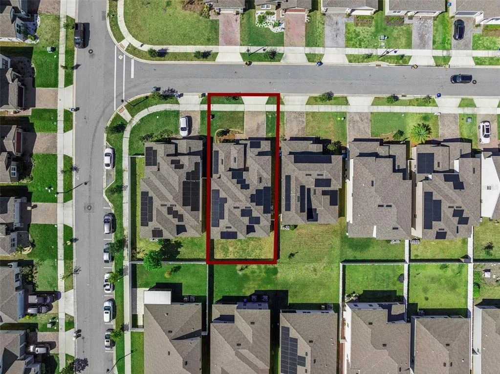 Photo of 1111 LONE PALM WAY