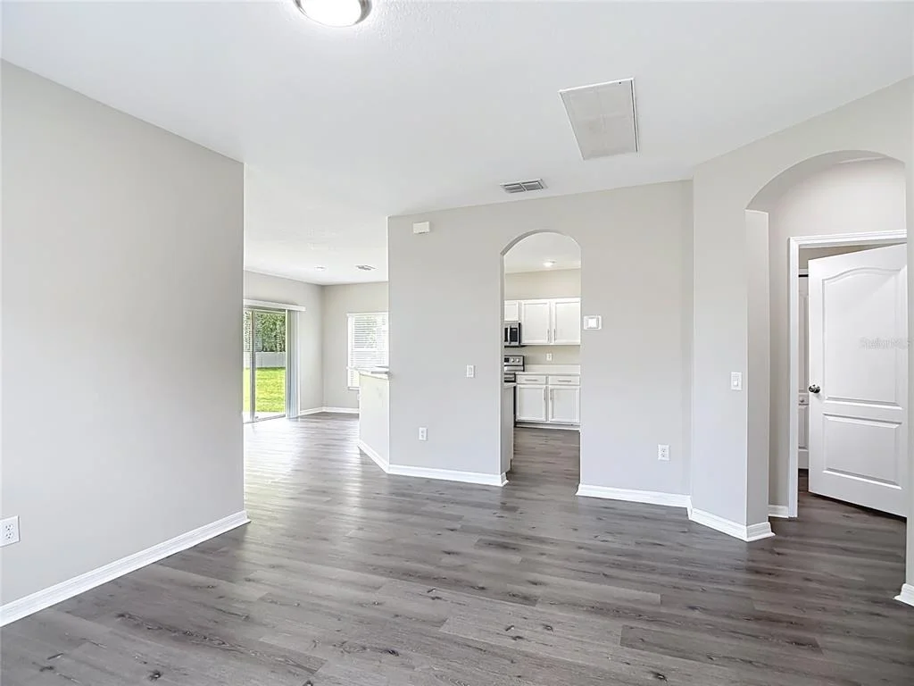 Photo of 25956 TERRAWOOD LOOP