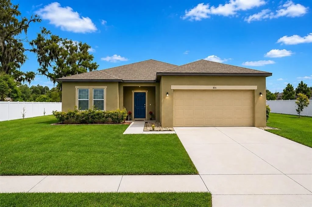Photo of 806 HIGHGATE OAKS PLACE