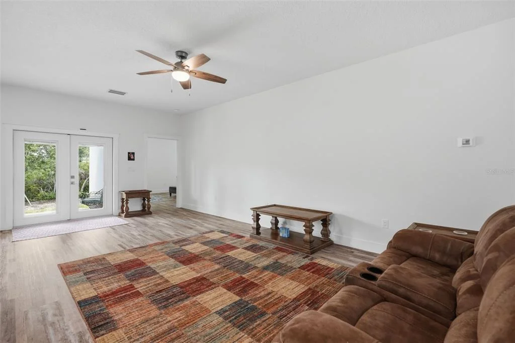 Photo of 6454 FREEPORT DRIVE