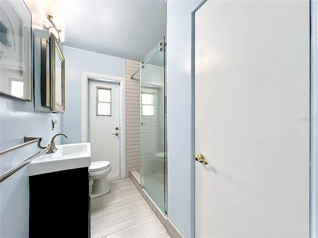 Photo of 2806 VINE STREET
