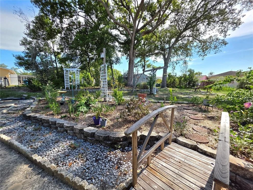 Photo of 9040 BAY DRIVE
